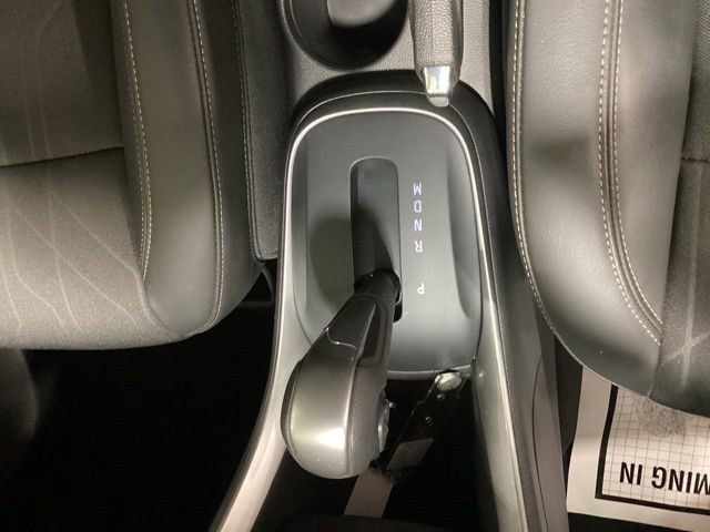 Used 2022 Chevrolet Trax LT w/ LT Convenience Package image 20