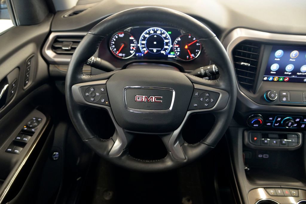 Used 2022 GMC Acadia AT4 w/ Technology Package image 18