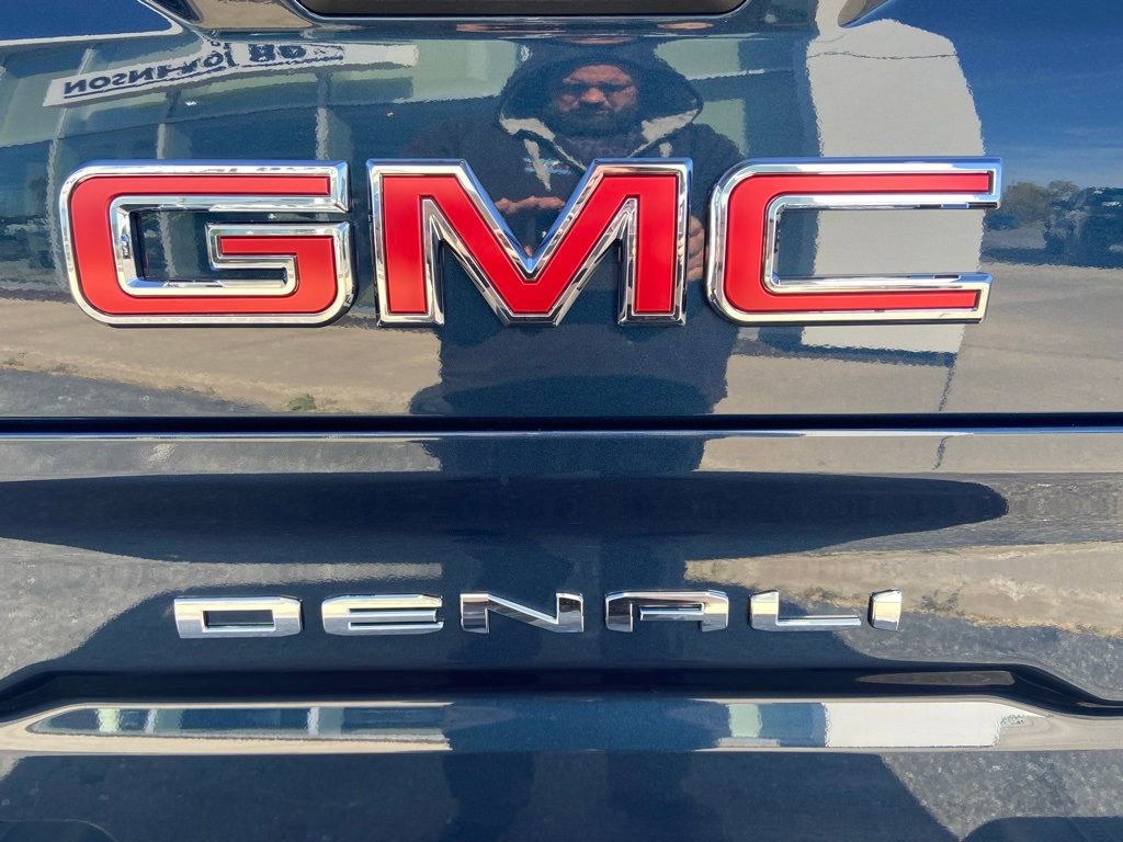 Used 2020 GMC Sierra 1500 Denali w/ Technology Package image 13