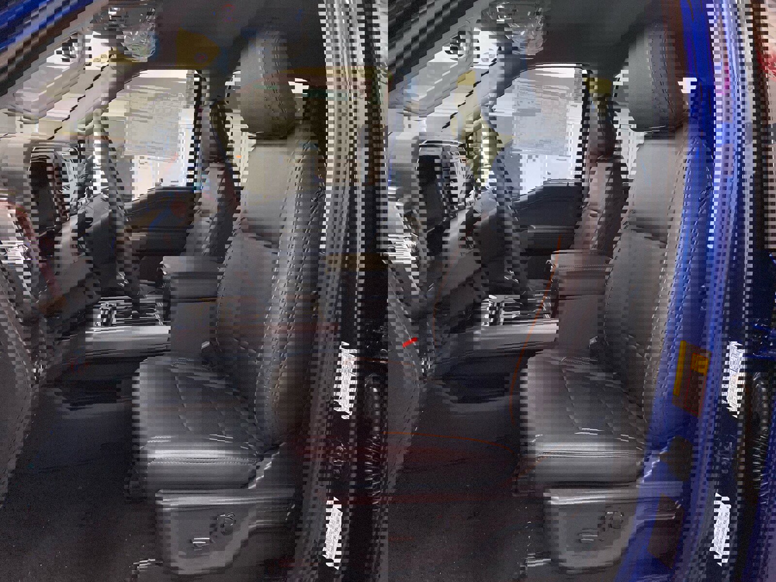 New 2026 Ford F350 Lariat w/ Black Appearance Package image 16