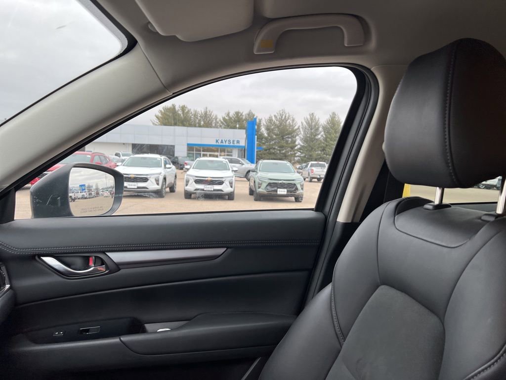 Used 2017 MAZDA CX-5 Touring image 21