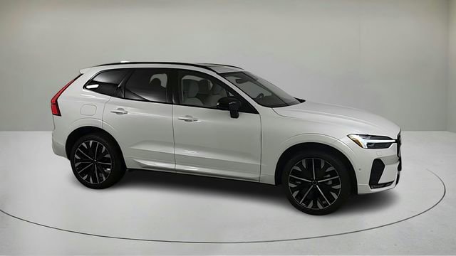 Certified 2026 Volvo XC60 B5 Ultra w/ Protection Package Premier AWD/4WD image 2