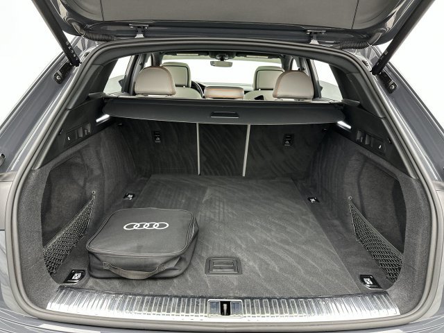 Certified 2024 Audi Q8 e-tron Premium Plus w/ Prestige Package AWD/4WD image 23