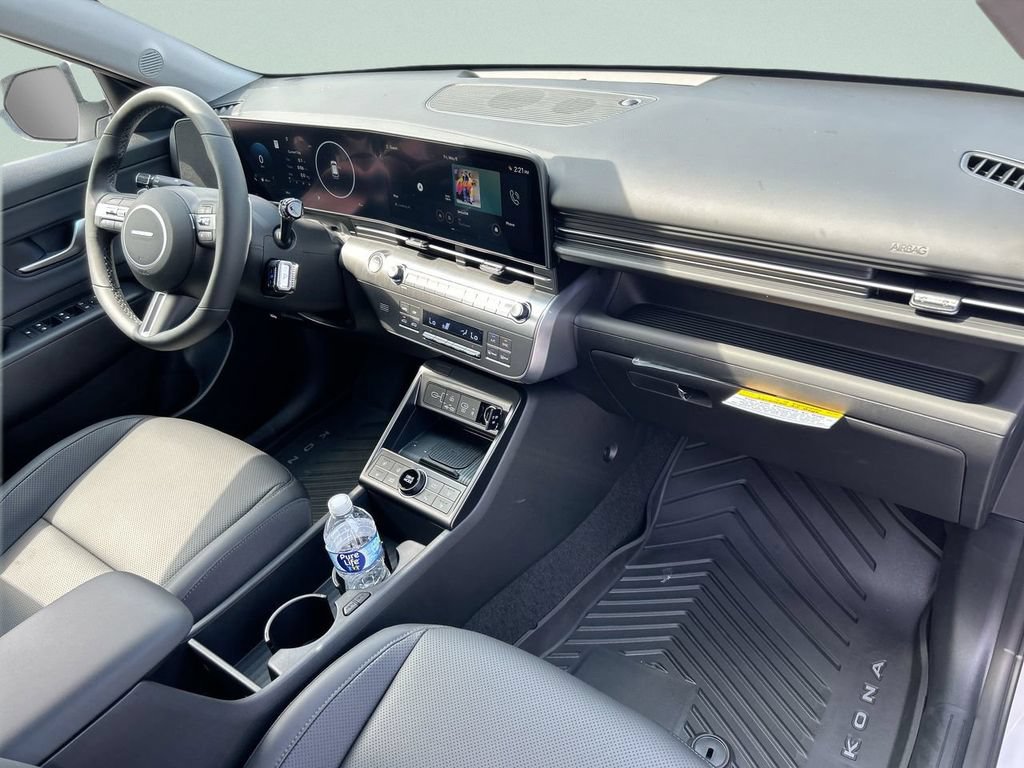 New 2026 Hyundai Kona Limited FWD image 17