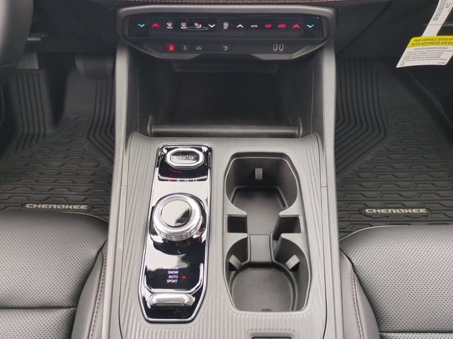 New 2026 Jeep Cherokee Limited AWD/4WD image 19