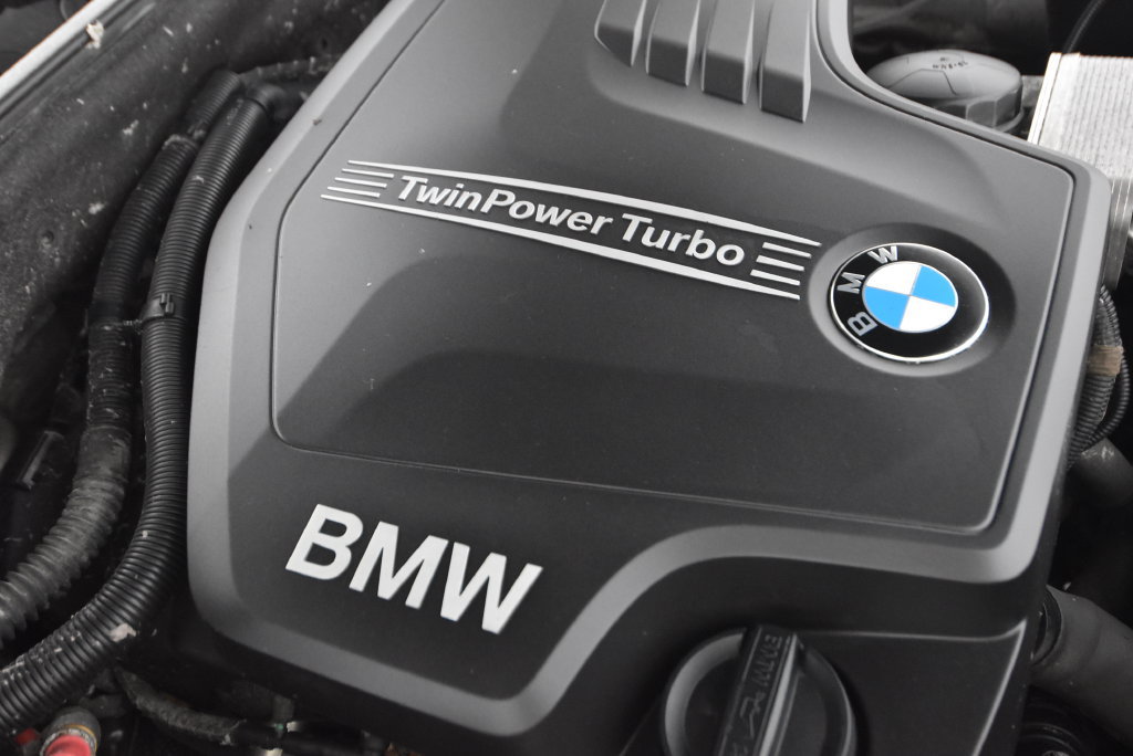 Used 2013 BMW 528i xDrive Sedan AWD/4WD image 45