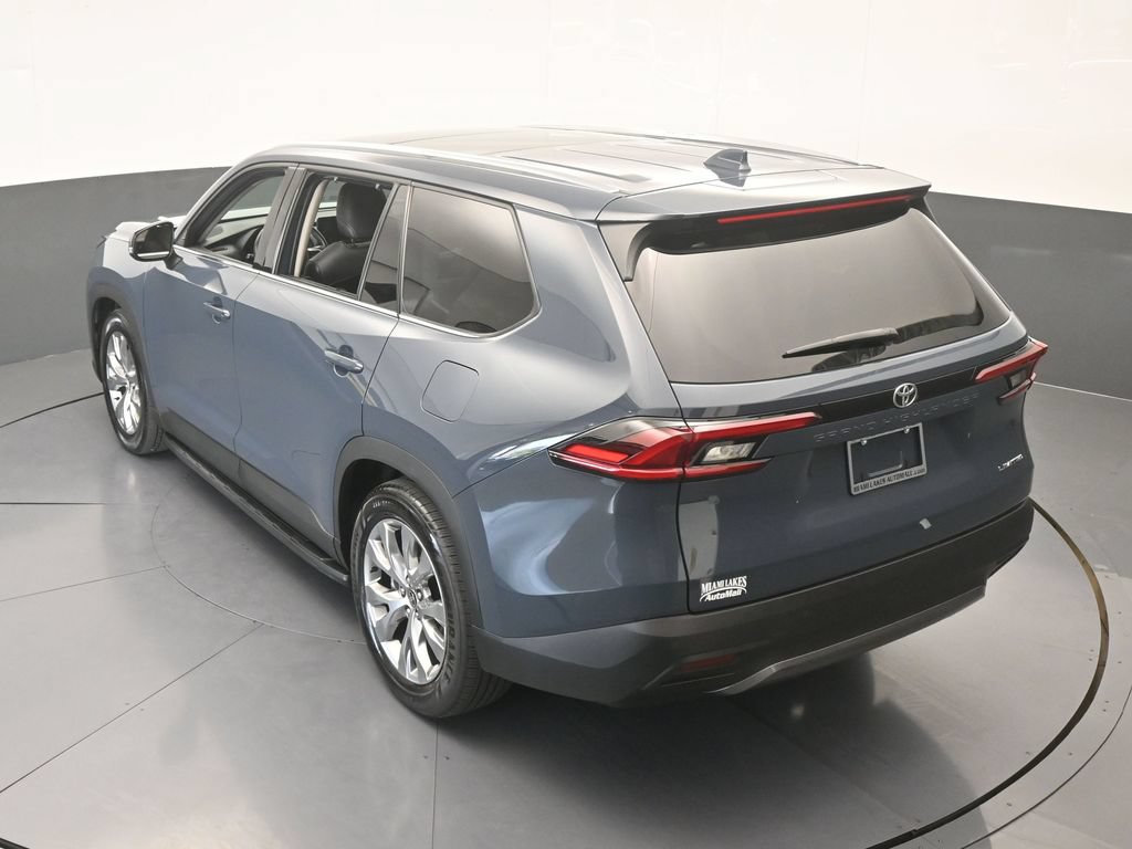 Used 2025 Toyota Grand Highlander FWD image 57