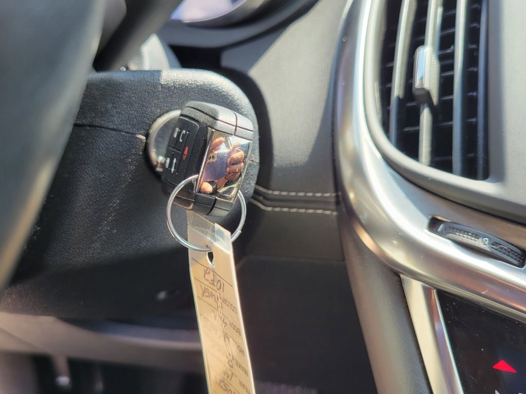 Used 2014 Buick LaCrosse image 26