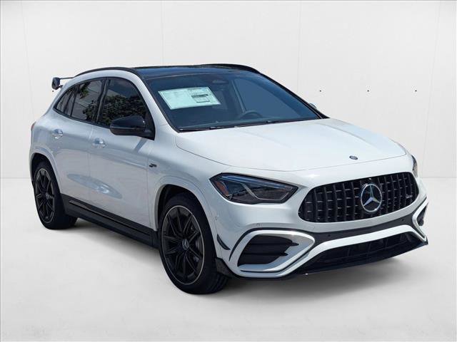 New 2026 Mercedes-Benz GLA 35 AMG 4MATIC image 6