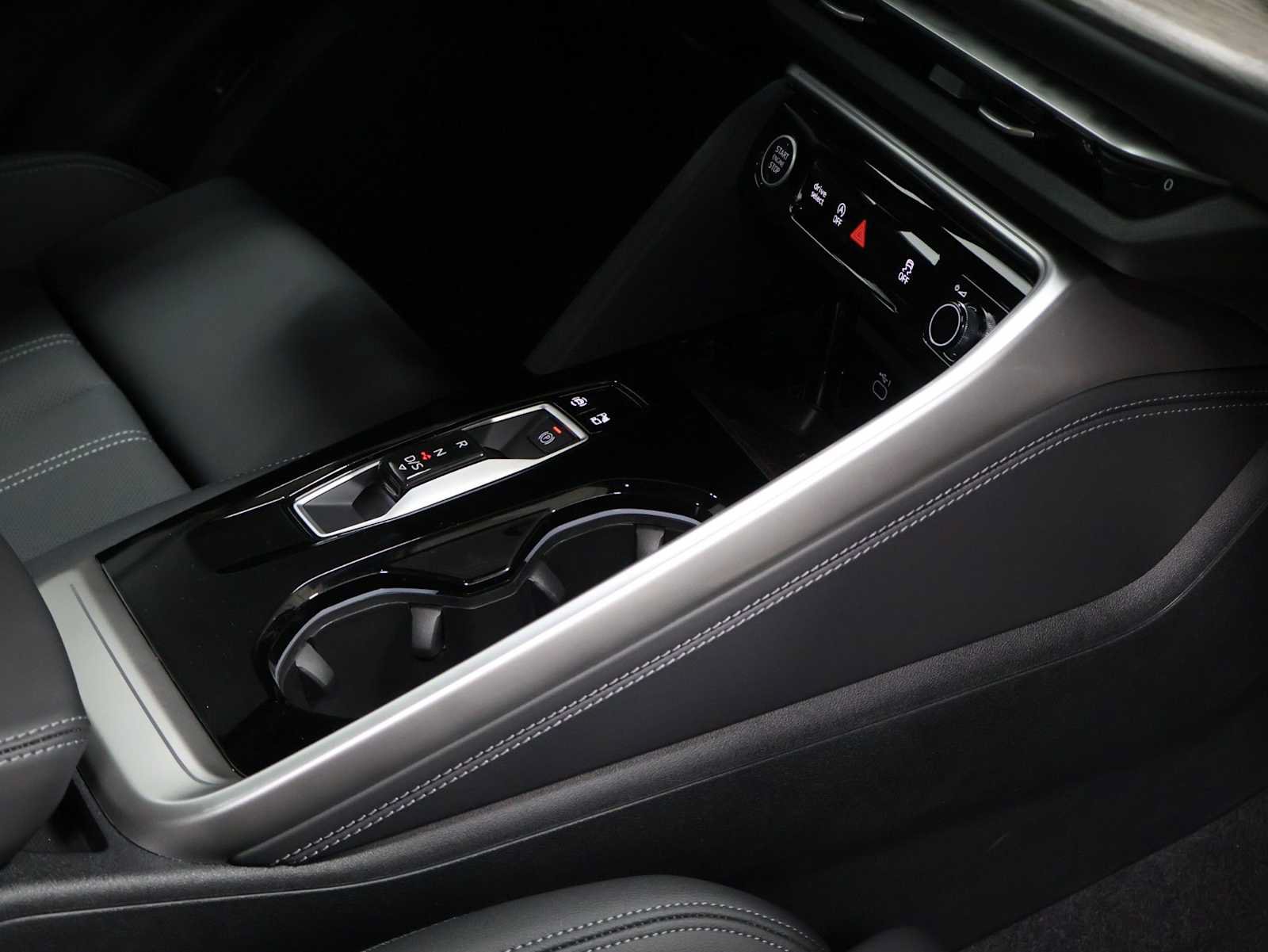 New 2026 Audi Q5 Premium Plus AWD/4WD image 20