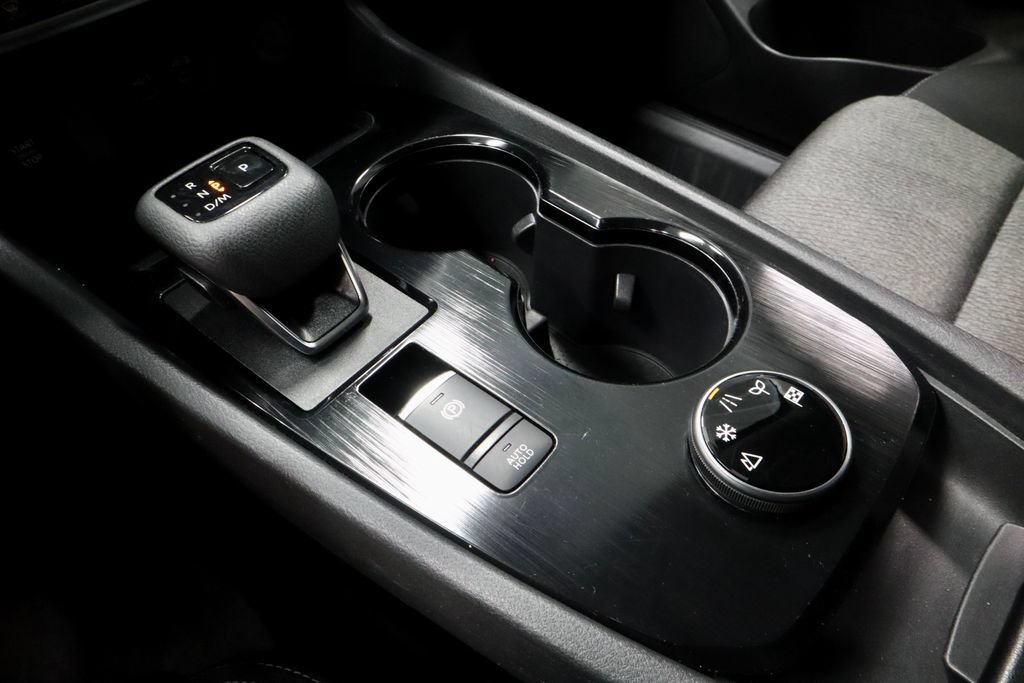 Certified 2024 Nissan Rogue SV AWD/4WD image 30