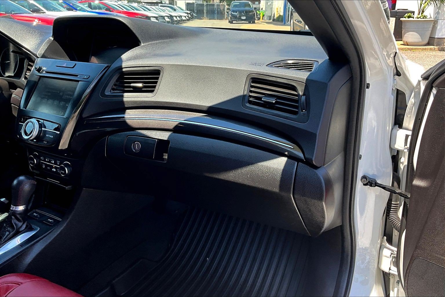 Used 2020 Acura ILX FWD image 16