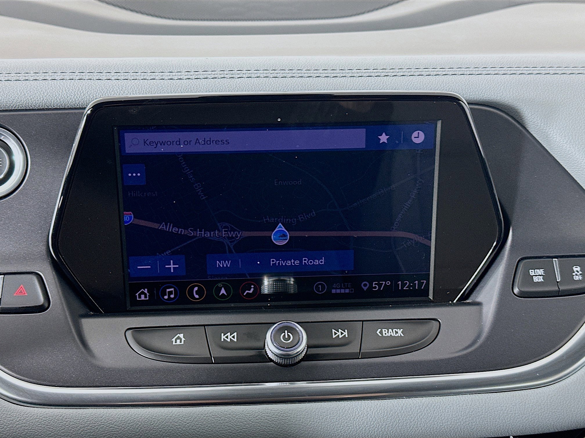 Used 2020 Chevrolet Blazer LT w/ Sound & Technology Package image 21