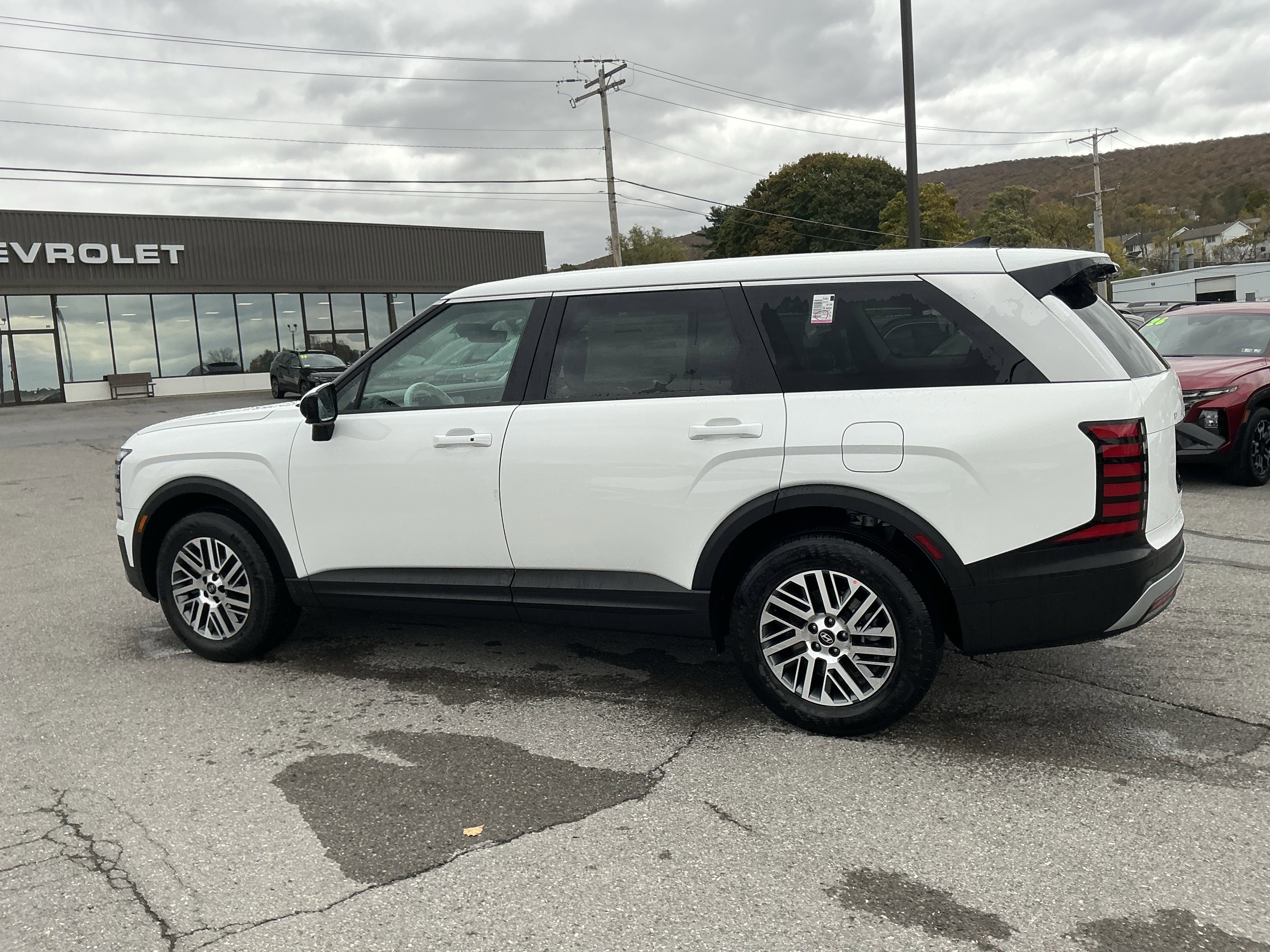 New 2026 Hyundai Palisade SE image 6