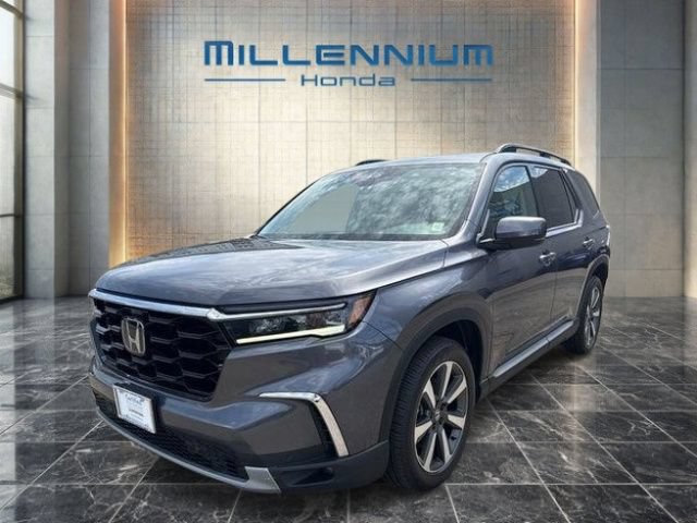 Certified 2023 Honda Pilot Touring 360° Tour