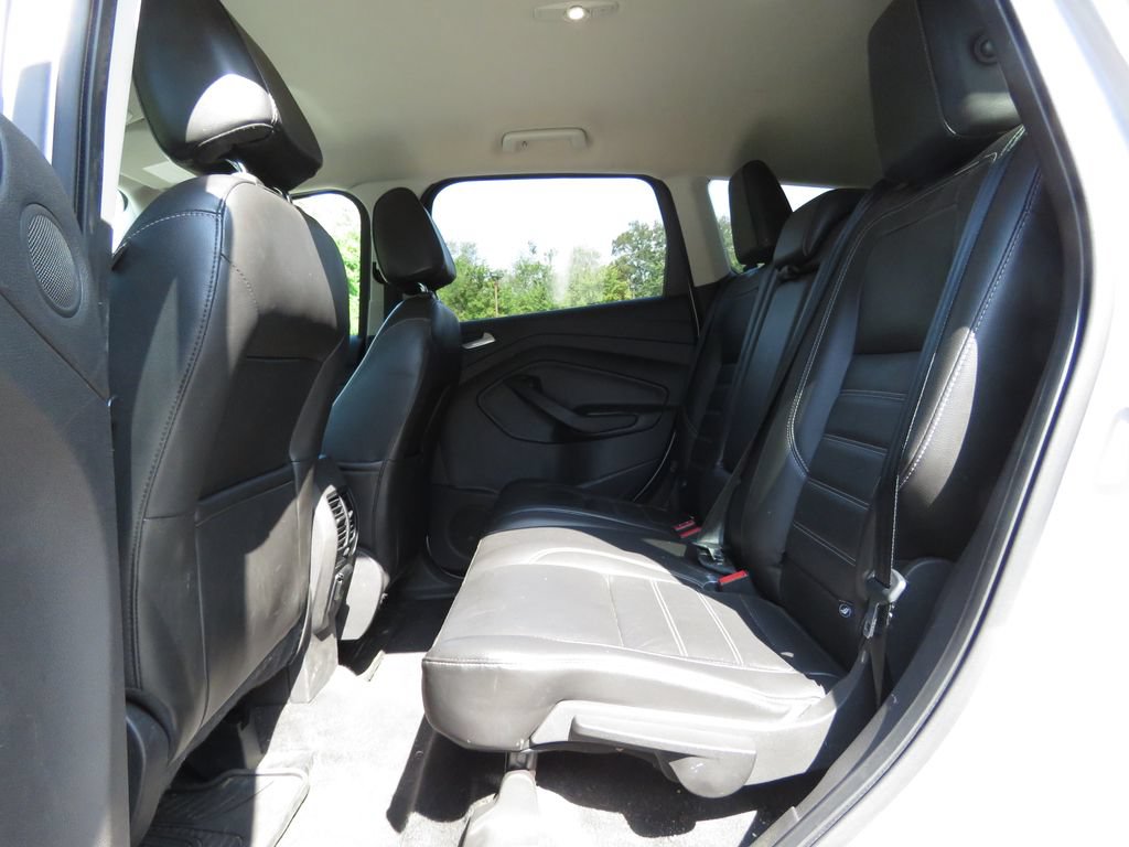 Used 2017 Ford Escape Titanium w/ Equipment Group 301A AWD/4WD image 20