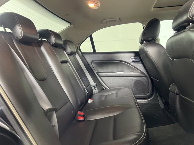 Used 2010 Ford Fusion SEL FWD image 15