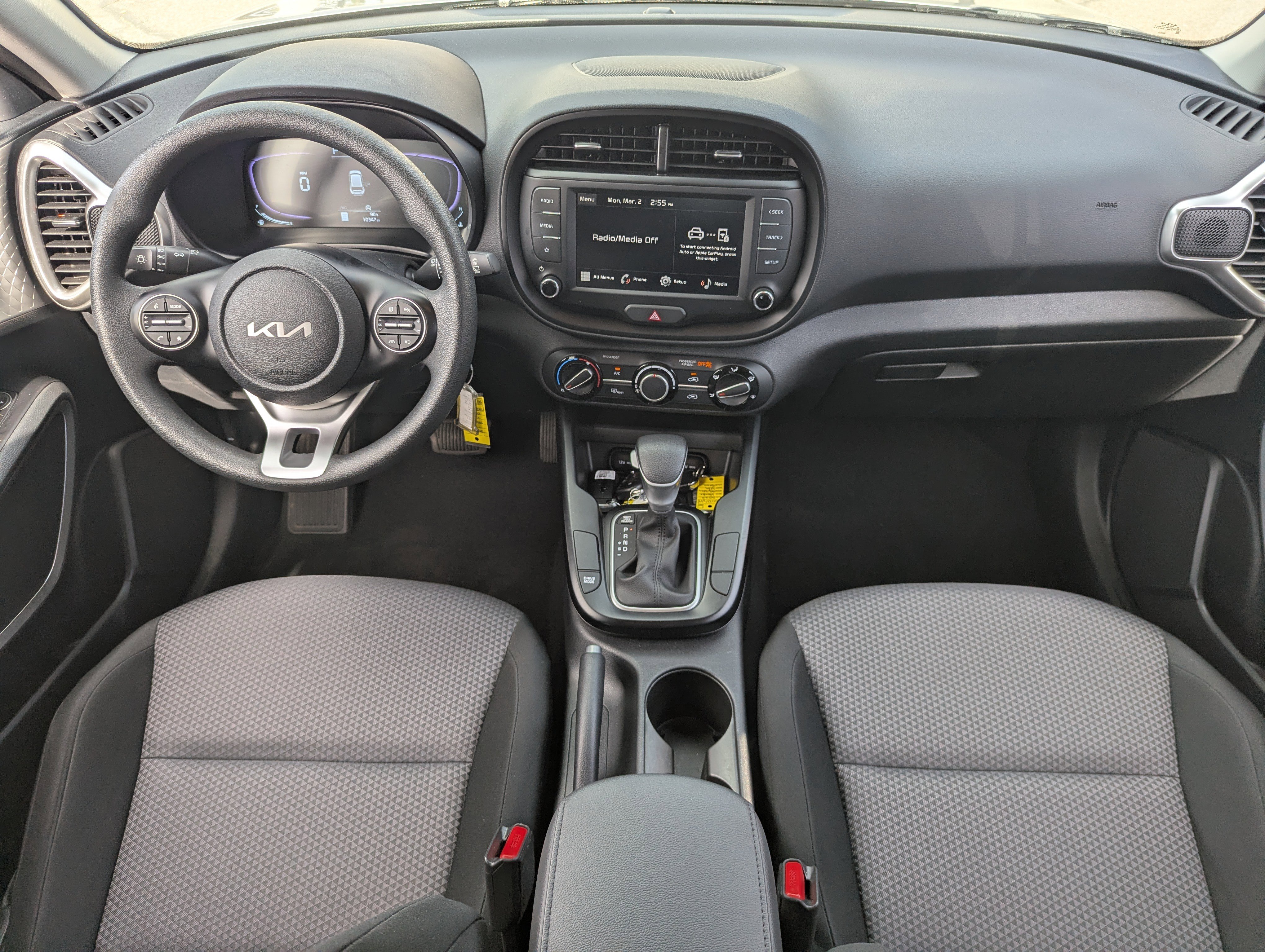 Certified 2025 Kia Soul S image 12