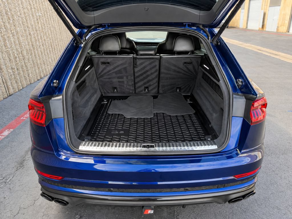 Used 2020 Audi SQ8 Prestige w/ Prestige Package AWD/4WD image 21