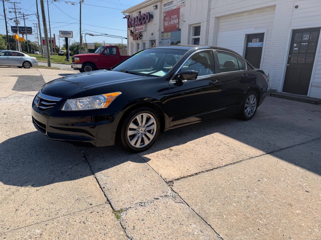 Used 2012 Honda Accord EX-L image 3