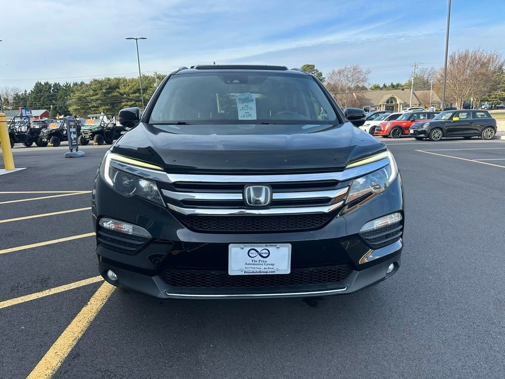 Used 2017 Honda Pilot Elite image 2