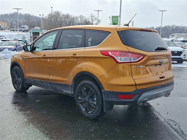 Used 2016 Ford Escape SE image 4