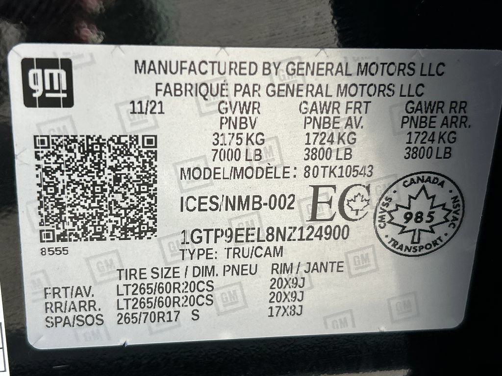 Used 2022 GMC Sierra 1500 AT4 w/ AT4 Carbonpro Edition AWD/4WD image 45