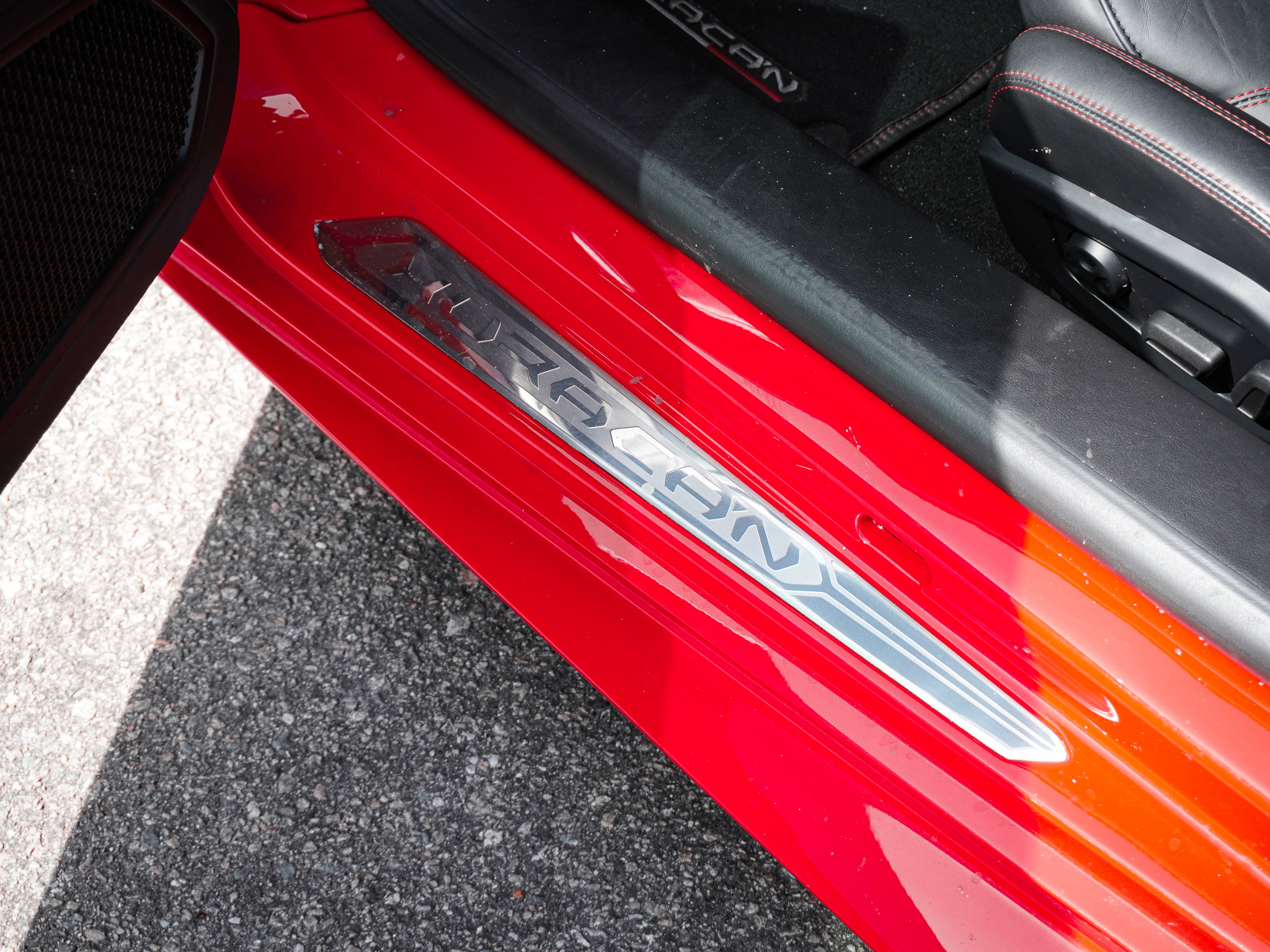 Used 2019 Lamborghini Huracan LP 580-2 RWD image 17