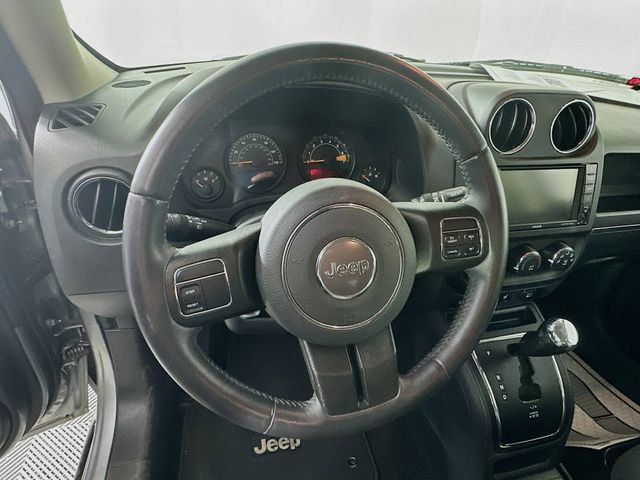 Used 2017 Jeep Patriot Latitude image 14