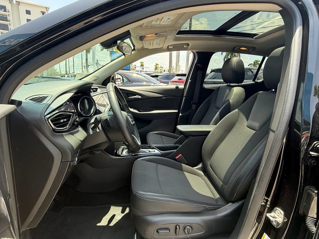 Used 2020 Buick Encore GX Select w/ Experience Buick Package FWD image 9