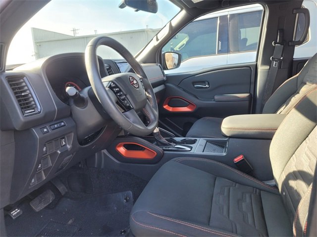 Used 2024 Nissan Frontier Pro-X w/ Pro Convenience Package image 10