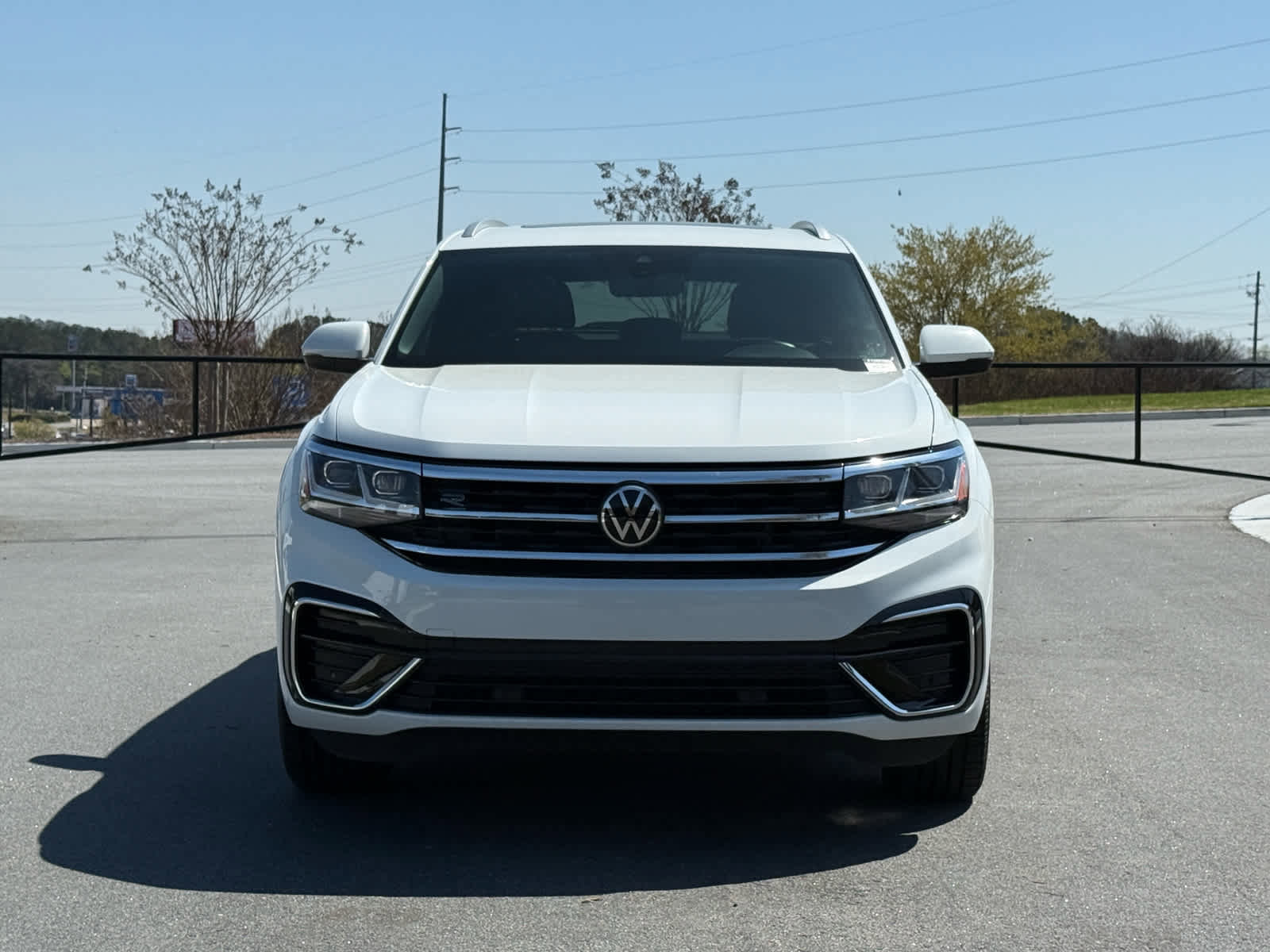 Used 2022 Volkswagen Atlas Cross Sport SEL R-Line image 8