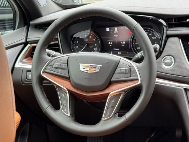 New 2025 Cadillac XT5 Premium Luxury w/ Technology Package image 28