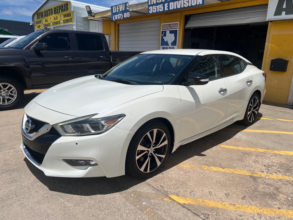 Used 2017 Nissan Maxima 3.5 SV FWD image 3