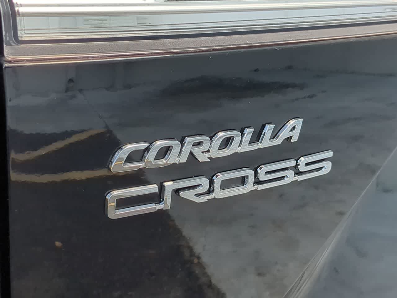 Used 2024 Toyota Corolla Cross L FWD image 12