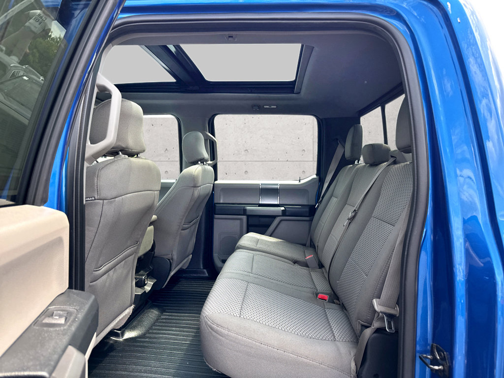 Used 2016 Ford F150 XLT w/ Equipment Group 302A Luxury AWD/4WD image 9