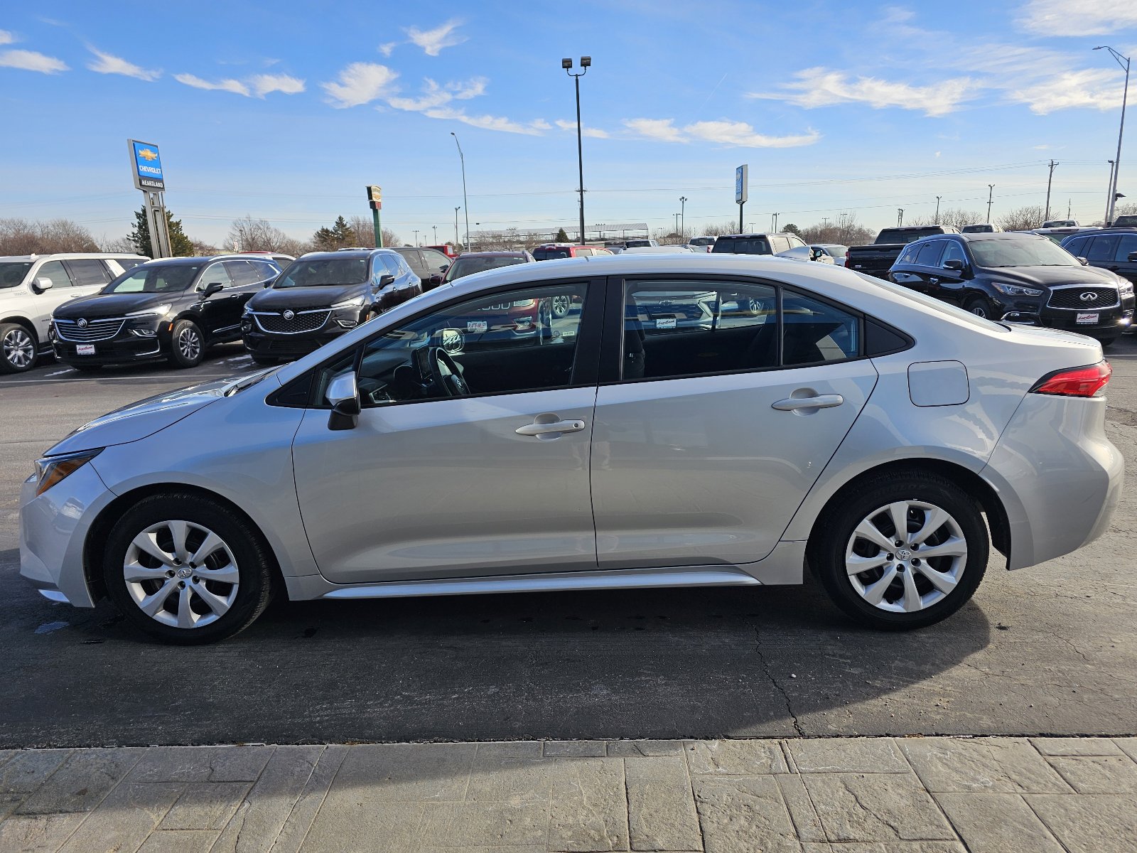 Used 2025 Toyota Corolla LE image 6