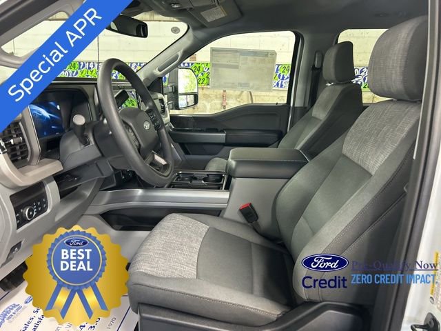 New 2026 Ford F250 4x4 Crew Cab Super Duty image 9