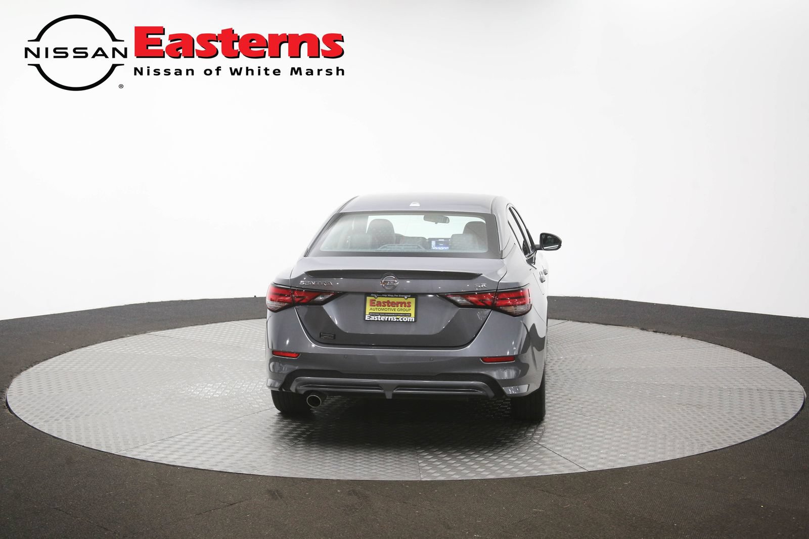 Used 2023 Nissan Sentra SR w/ SR Premium Package FWD image 38