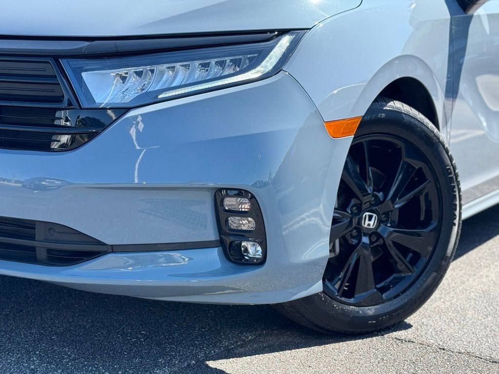 Used 2023 Honda Odyssey Sport image 5