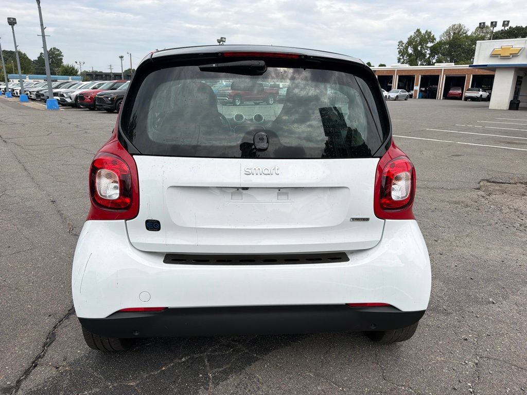 Used 2019 smart fortwo electric drive RWD image 4