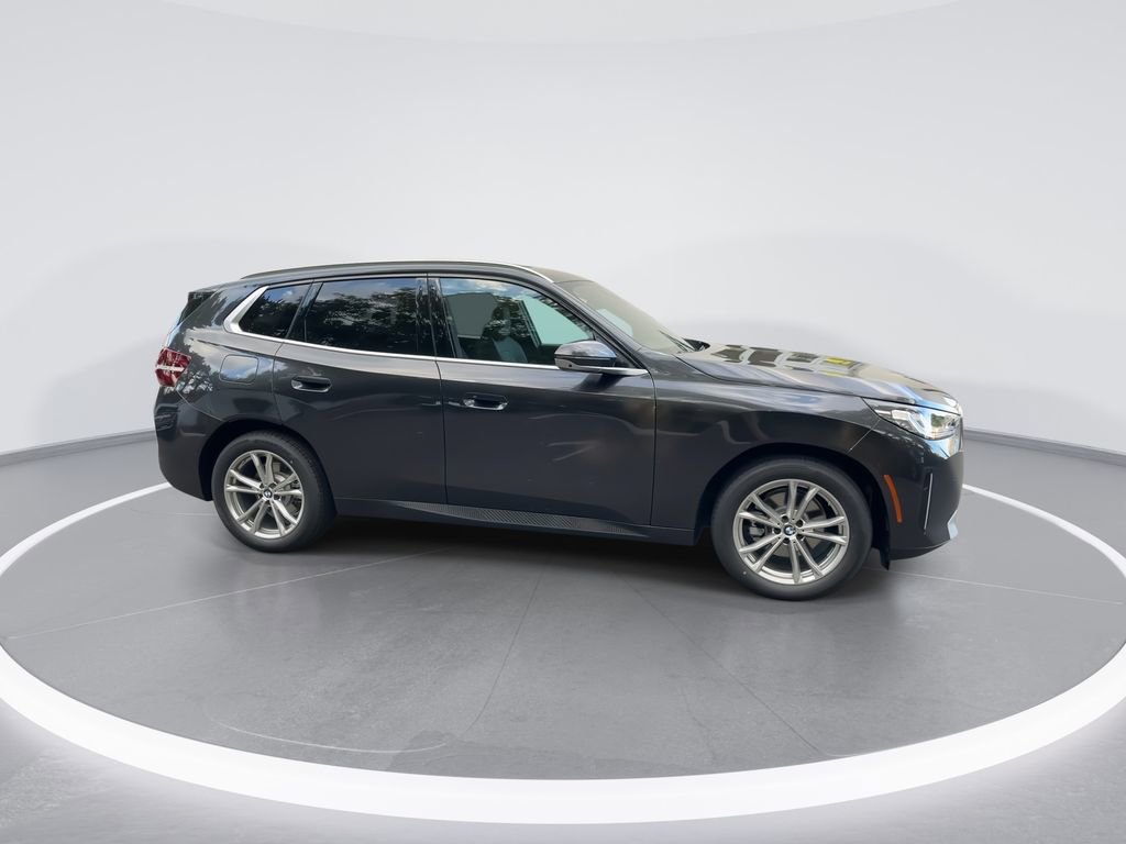 New 2025 BMW X3 xDrive30i w/ Premium Package image 9
