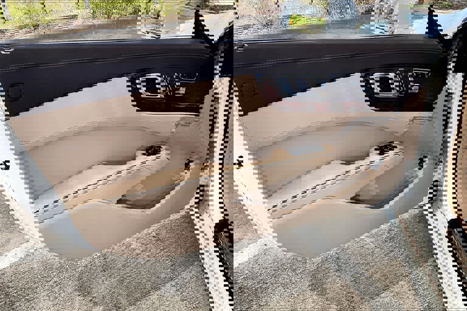 Used 2014 Mercedes-Benz SL 550 image 19