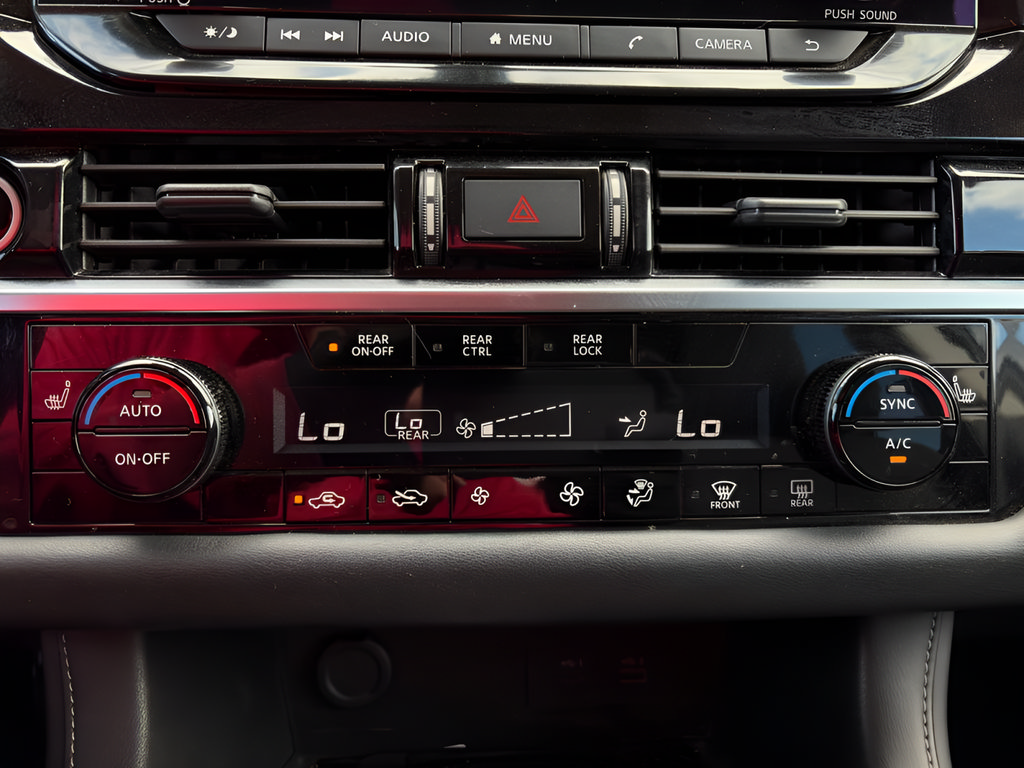Certified 2023 Nissan Pathfinder SV FWD image 34