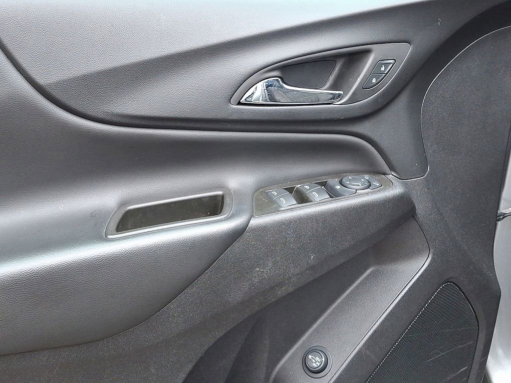 Used 2024 Chevrolet Equinox LT w/ LPO, Floor Liner Package image 12