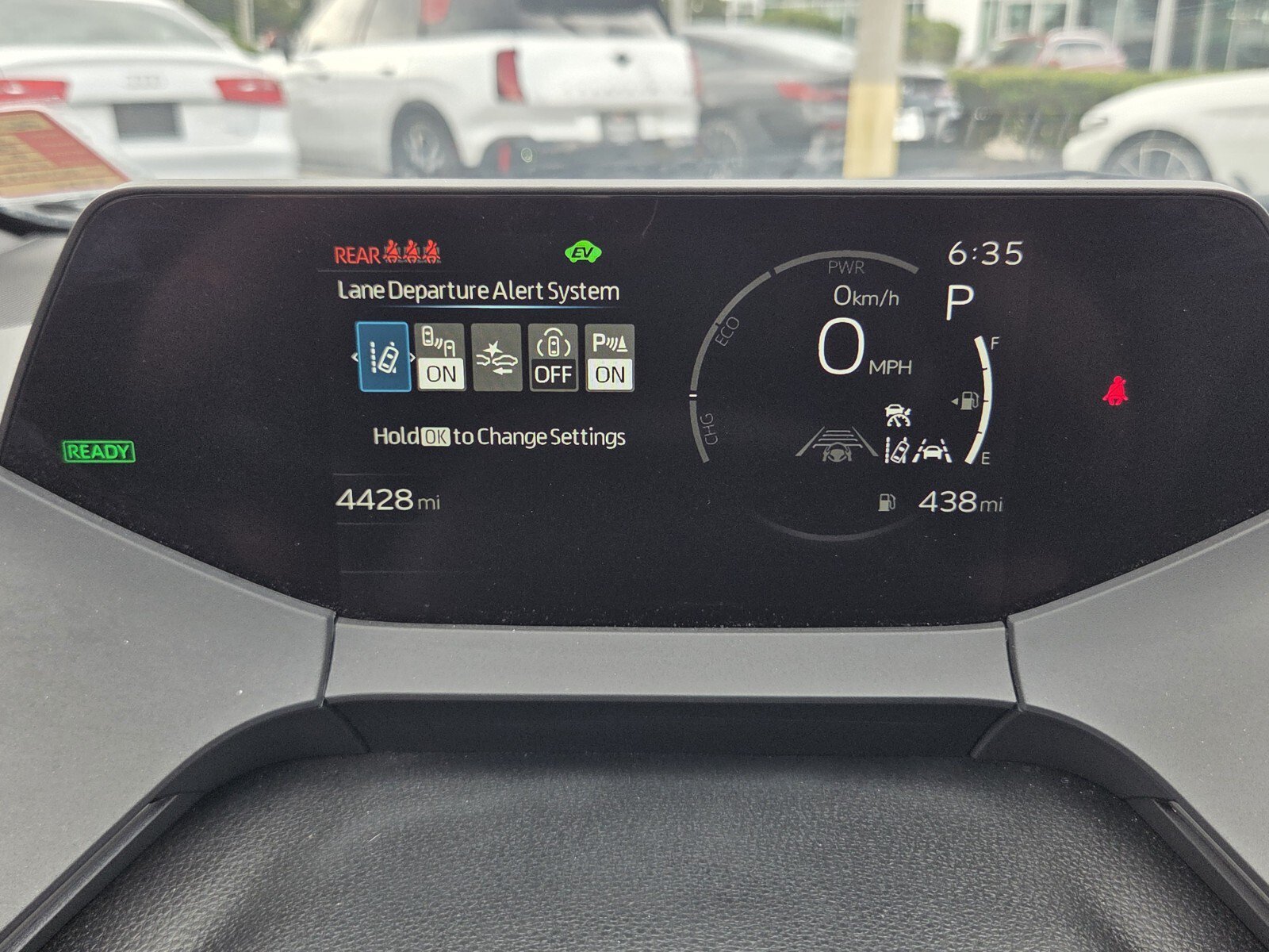 Used 2024 Toyota Prius LE FWD image 28