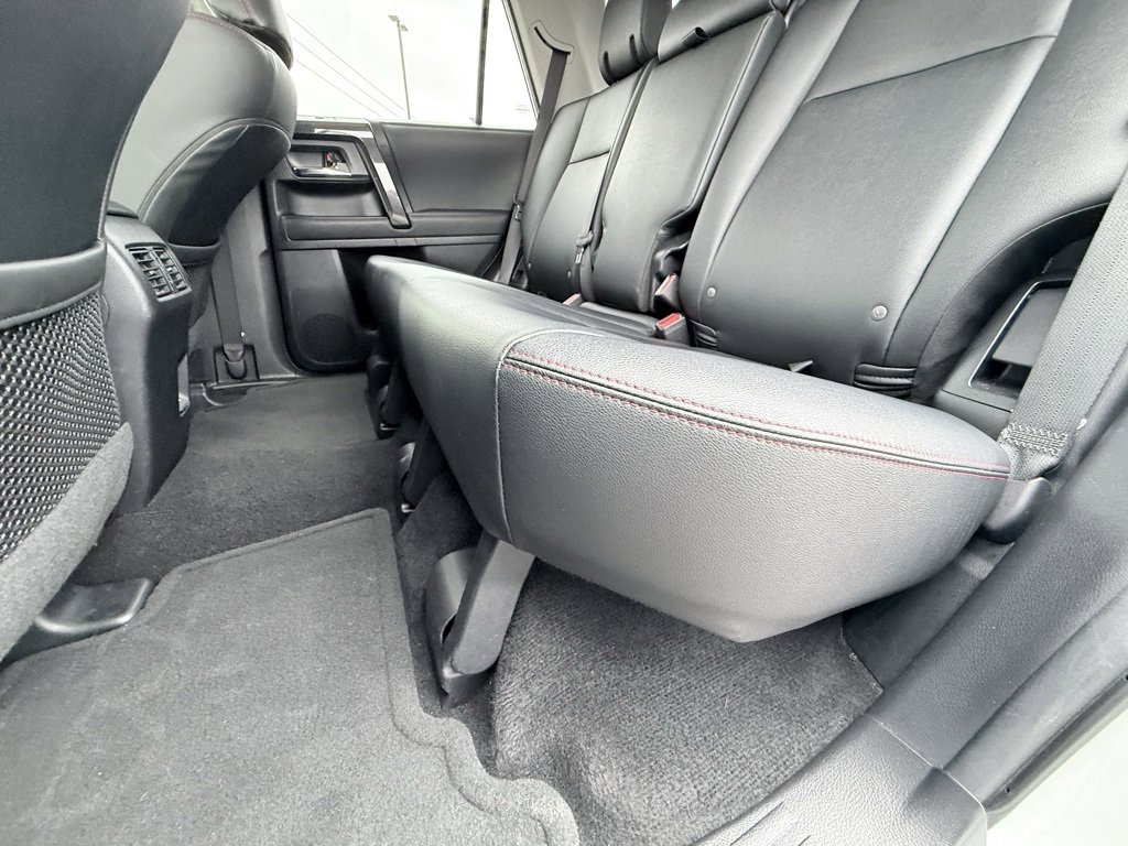 Used 2024 Toyota 4Runner TRD Off-Road Premium image 30