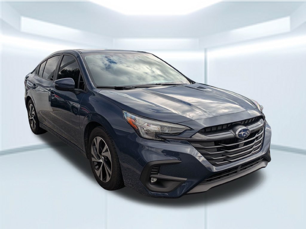 Used 2025 Subaru Legacy Premium w/ Popular Package #1A AWD/4WD image 3