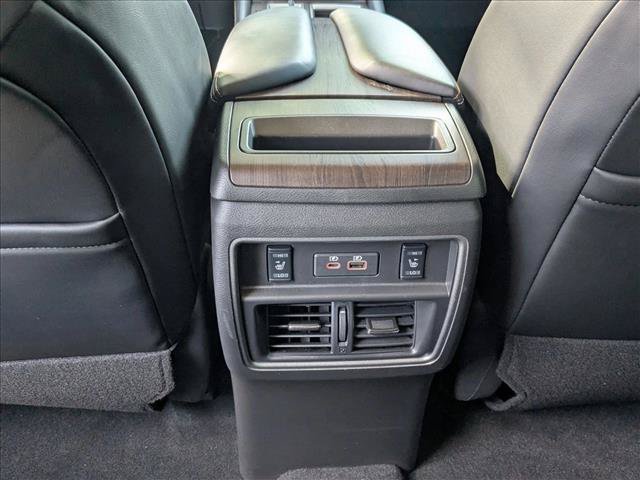 Certified 2024 Nissan Murano Platinum w/ Cargo Package FWD image 18