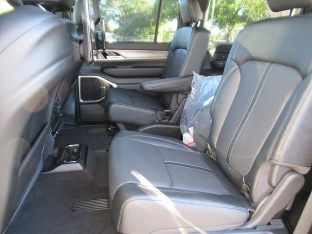 New 2026 Jeep Grand Wagoneer Limited image 29